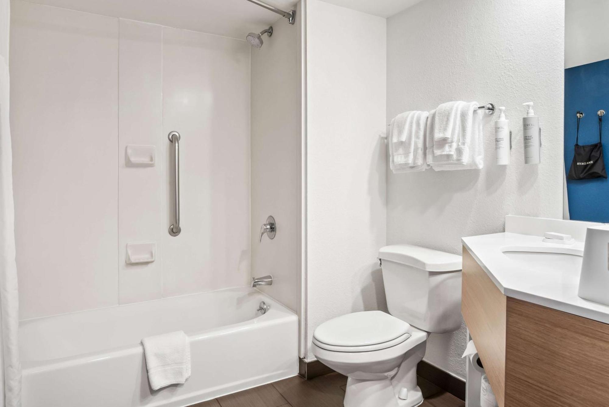 Surestay Plus Hotel By Best Western Stevensville St Joseph Eksteriør billede
