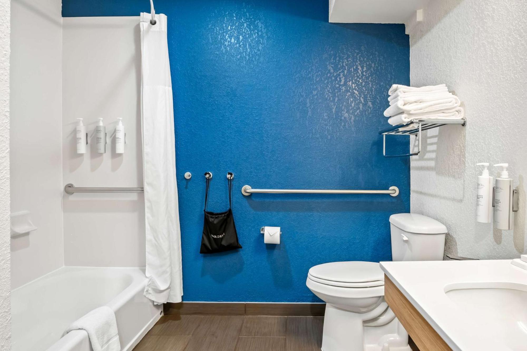 Surestay Plus Hotel By Best Western Stevensville St Joseph Eksteriør billede