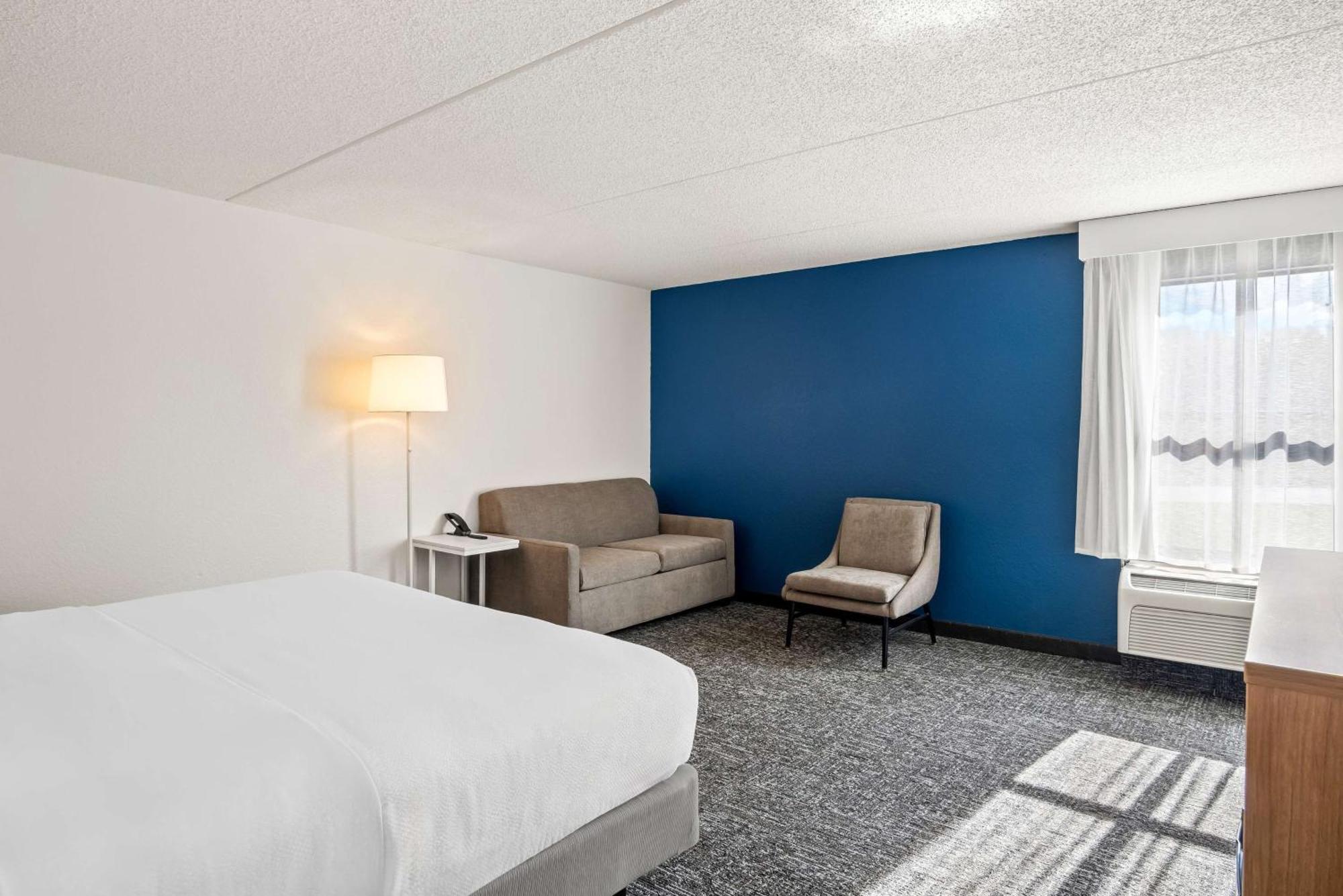 Surestay Plus Hotel By Best Western Stevensville St Joseph Eksteriør billede