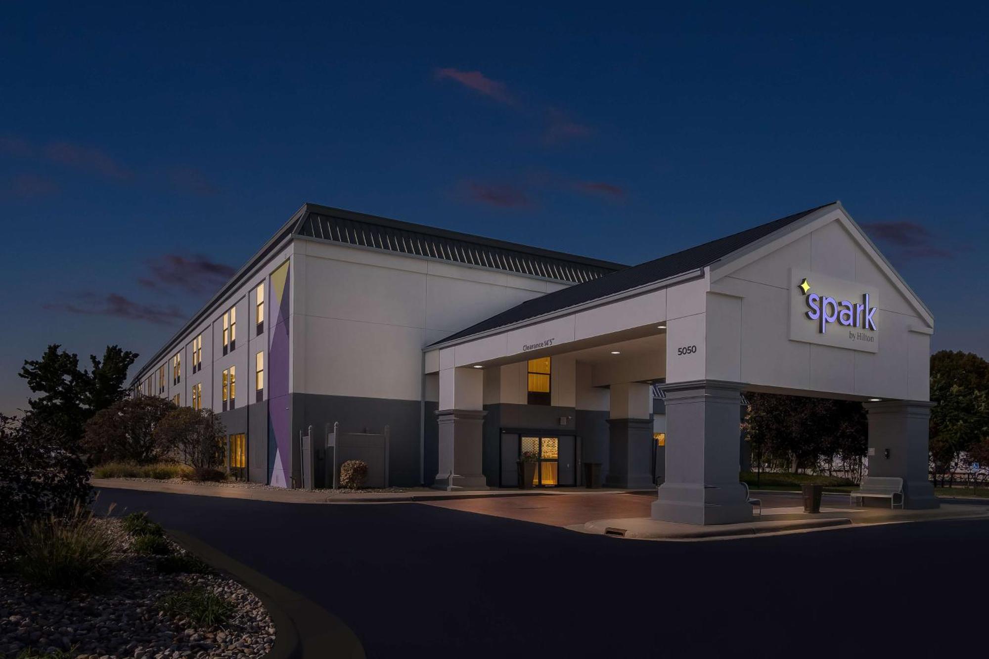 Surestay Plus Hotel By Best Western Stevensville St Joseph Eksteriør billede