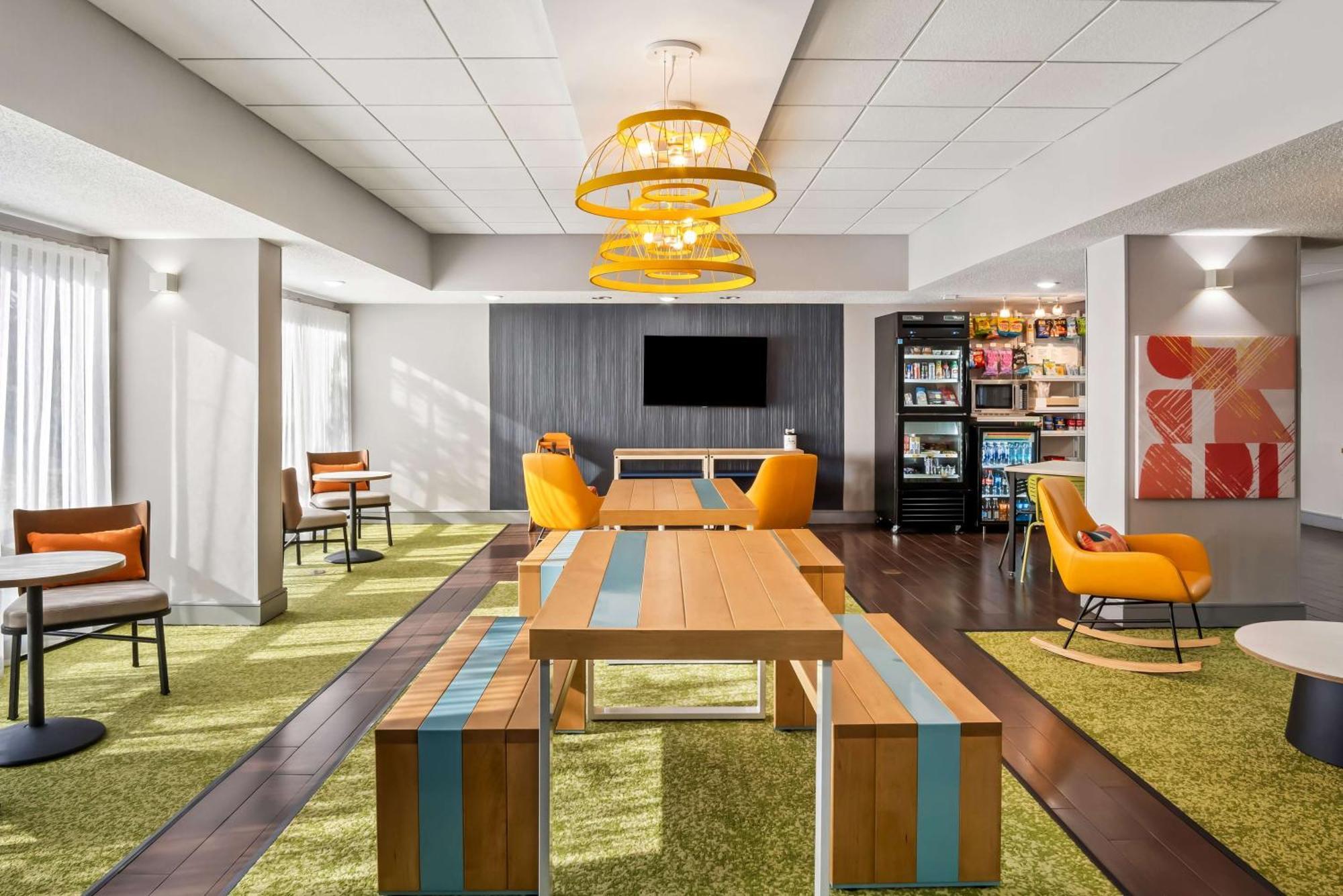 Surestay Plus Hotel By Best Western Stevensville St Joseph Eksteriør billede